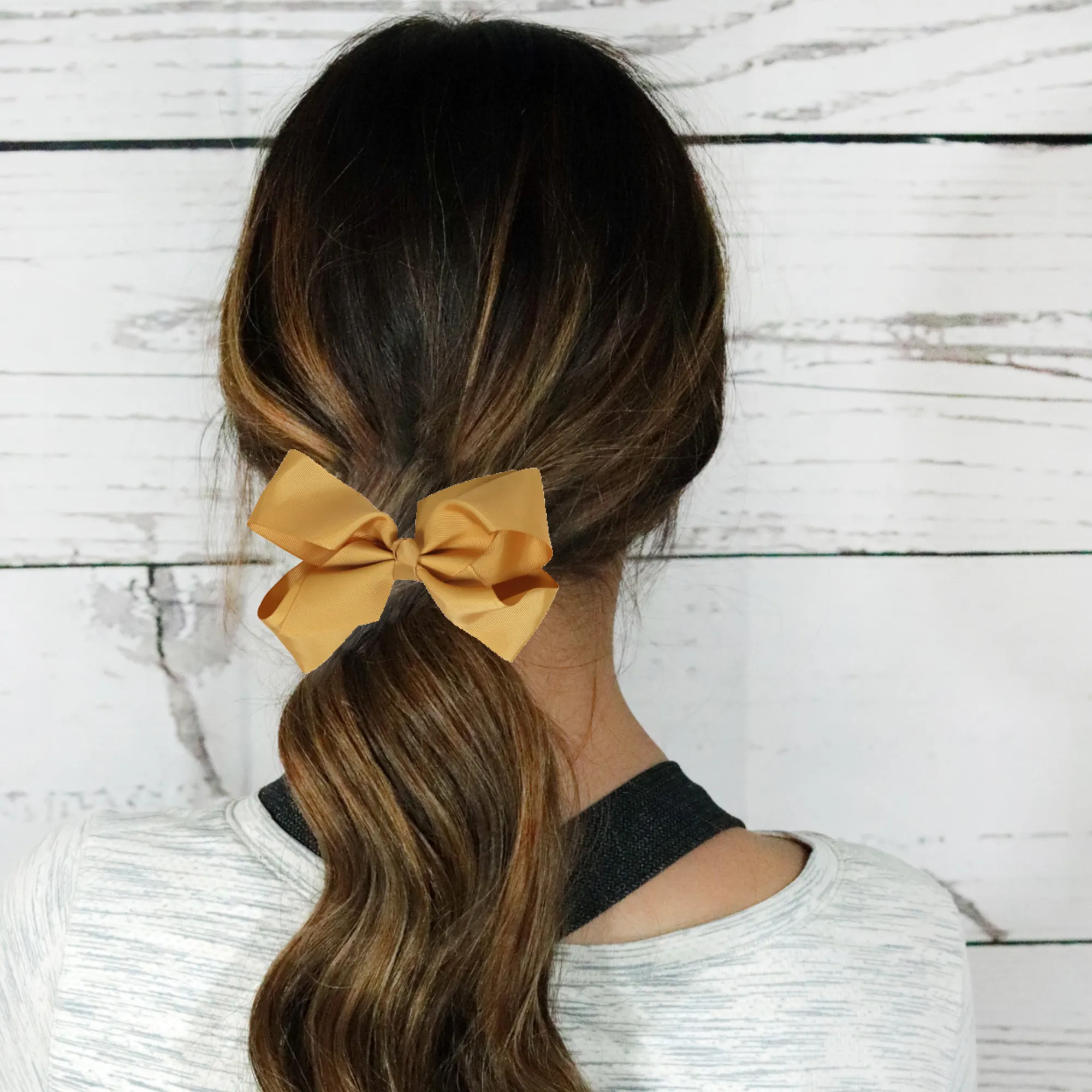 Gold Classic Hair Bow
